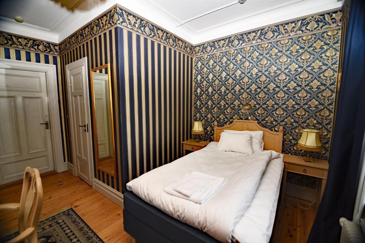 Park Hotel Linkoeping Fawlty Towers Dış mekan fotoğraf