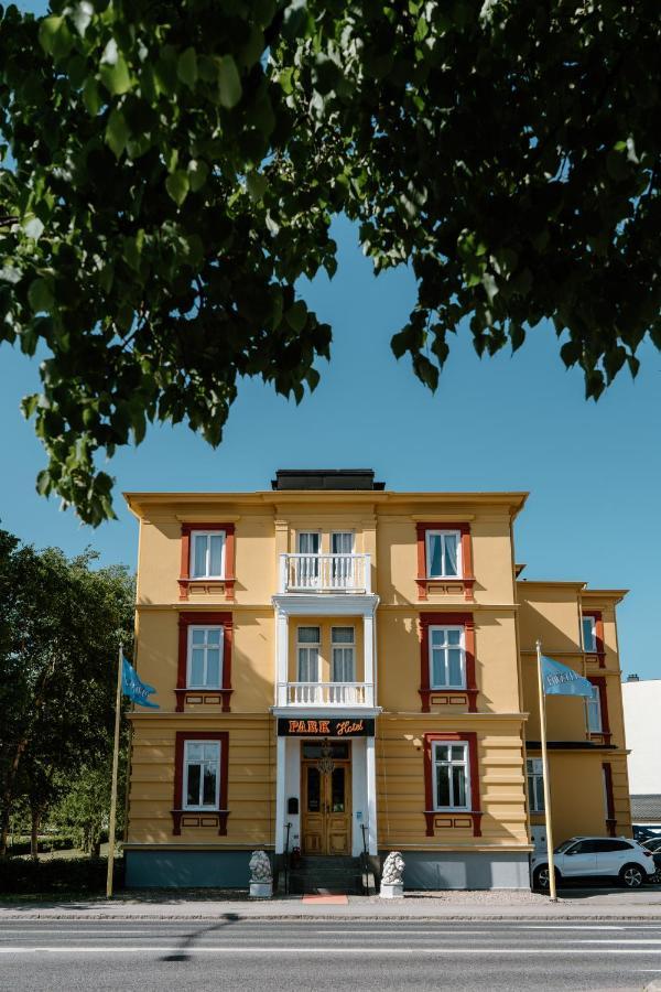 Park Hotel Linkoeping Fawlty Towers Dış mekan fotoğraf