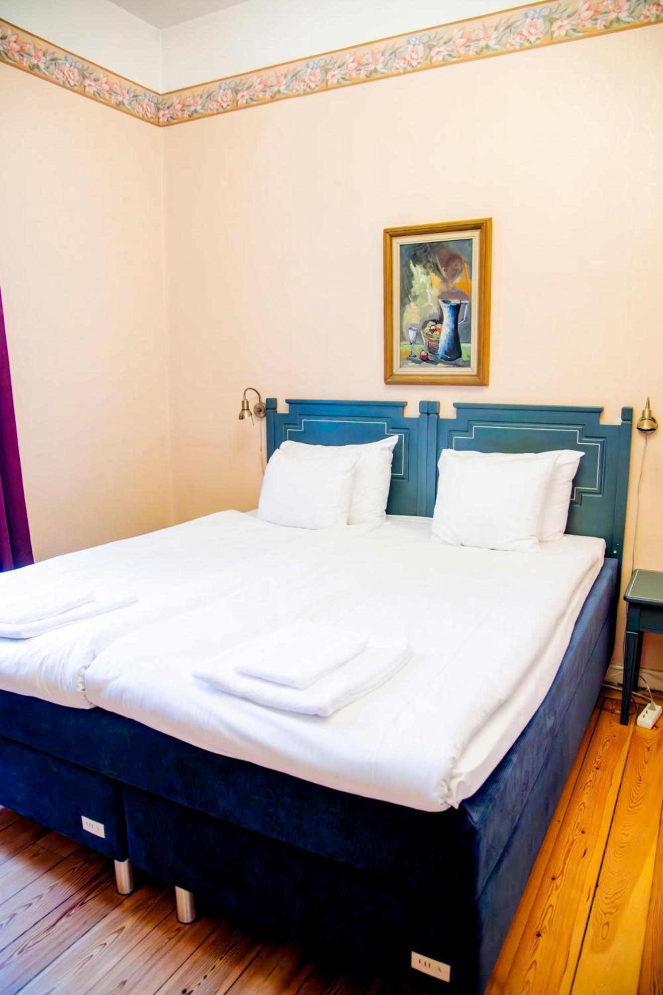 Park Hotel Linkoeping Fawlty Towers Oda fotoğraf